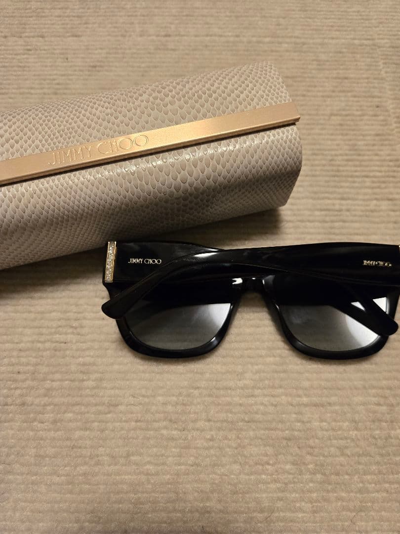 Jimmy Choo ジミーチュウ バタフライ型 8079O