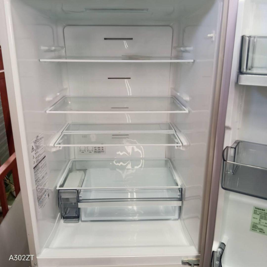 445 送料設置無料 東芝　自動製氷機能付き大型冷蔵庫　356L