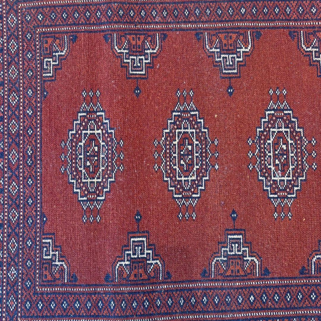 パキスタン　手織り　絨毯　ラグ　サルーク