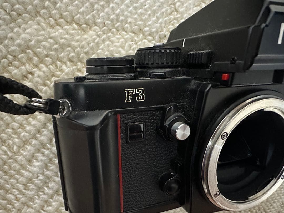 Nikon F3 一眼レフカメラ レンズ付き