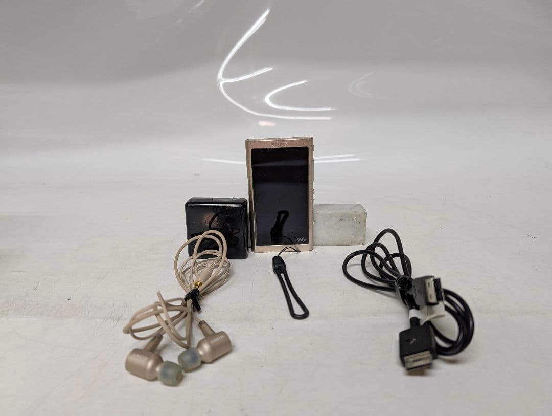 ジ*ー様 SONY　ウォークマン　NW-A55 動作確認済　ハイレゾ音源