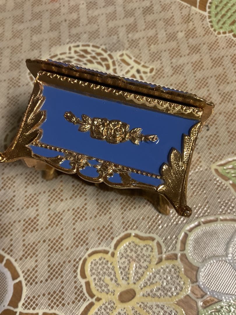 宝石箱　オルゴール　　愛のオルゴール　日本製