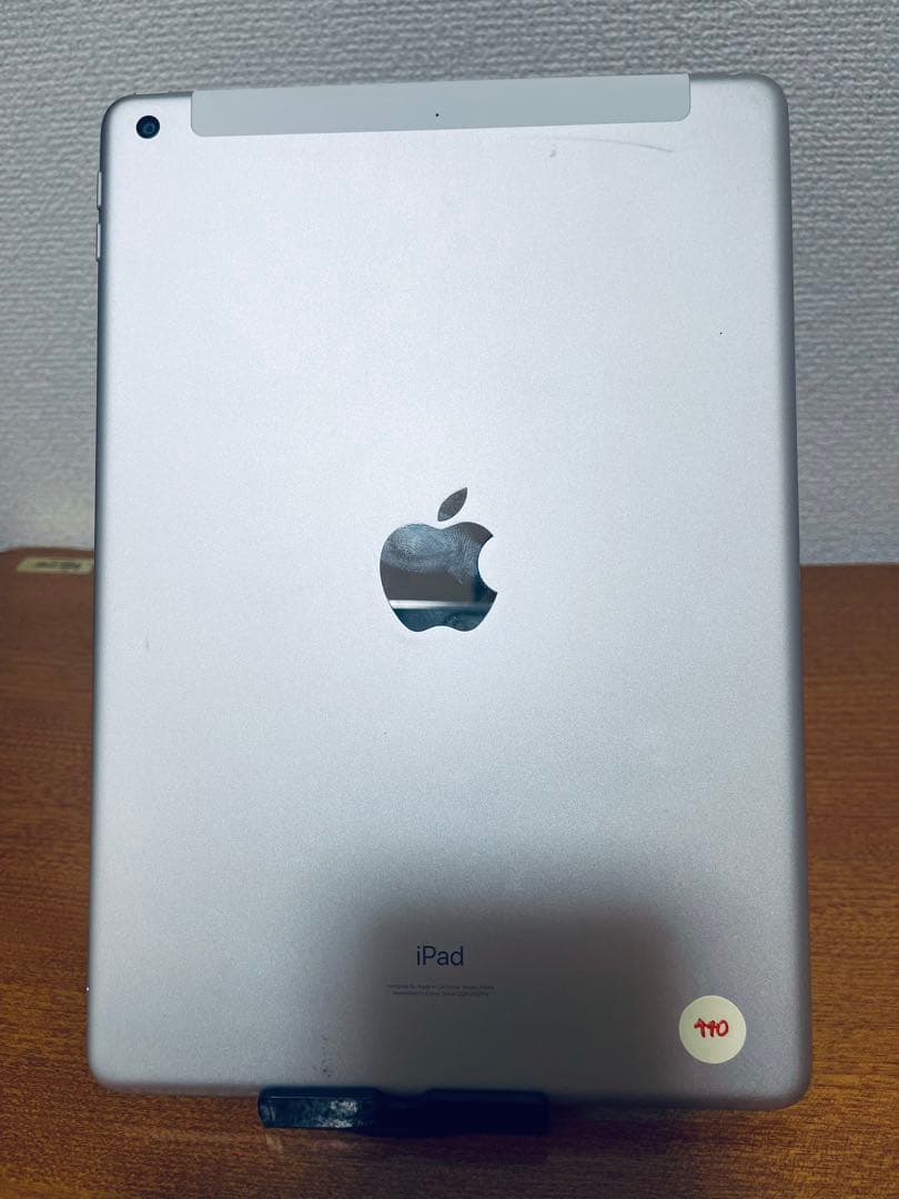 H*U様 iPad 10.2インチ (第9世代) 64GB WiFi + セルラ