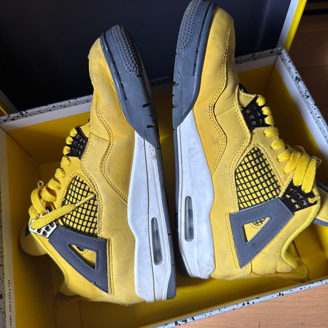 かなり値下げ　Air Jordan 4 イエロー シューズ