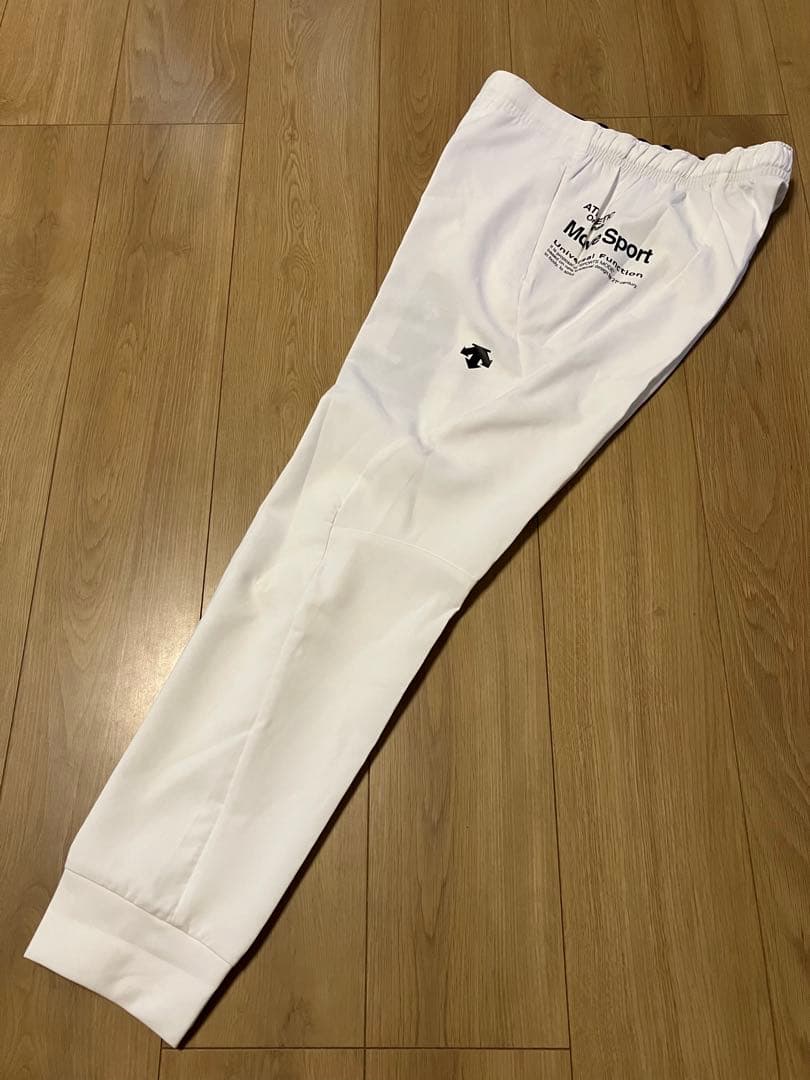新品 未使用 デサント ムーブスポーツ パンツ 白 メンズ L トレーニング 冬