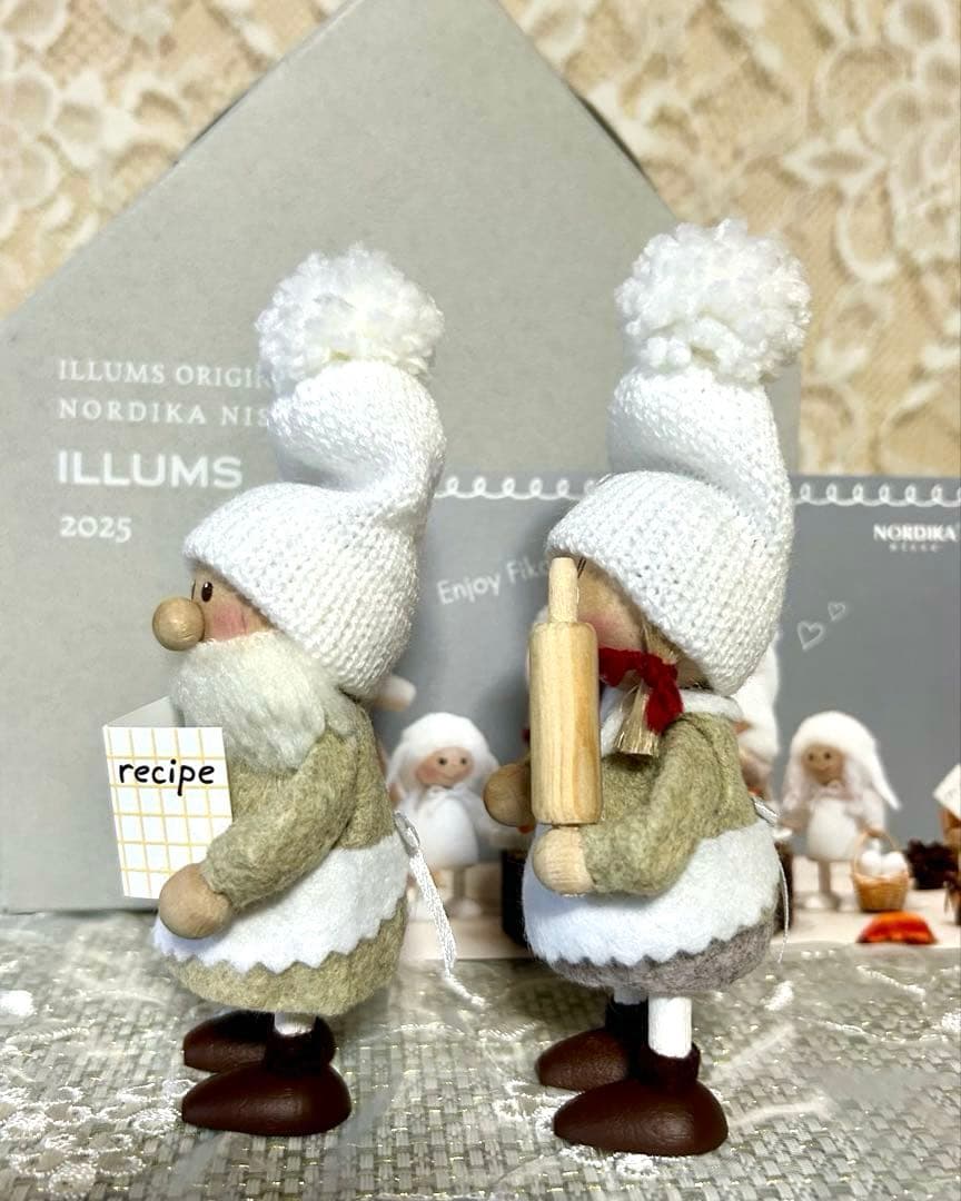 【イルムス限定】ノルディカニッセ　お茶会の準備をするエプロン姿のニッセ２０２５