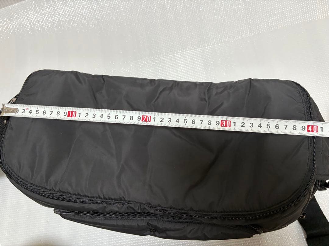 【未使用】SSOOOK スリングバッグ Mサイズ (左)黒