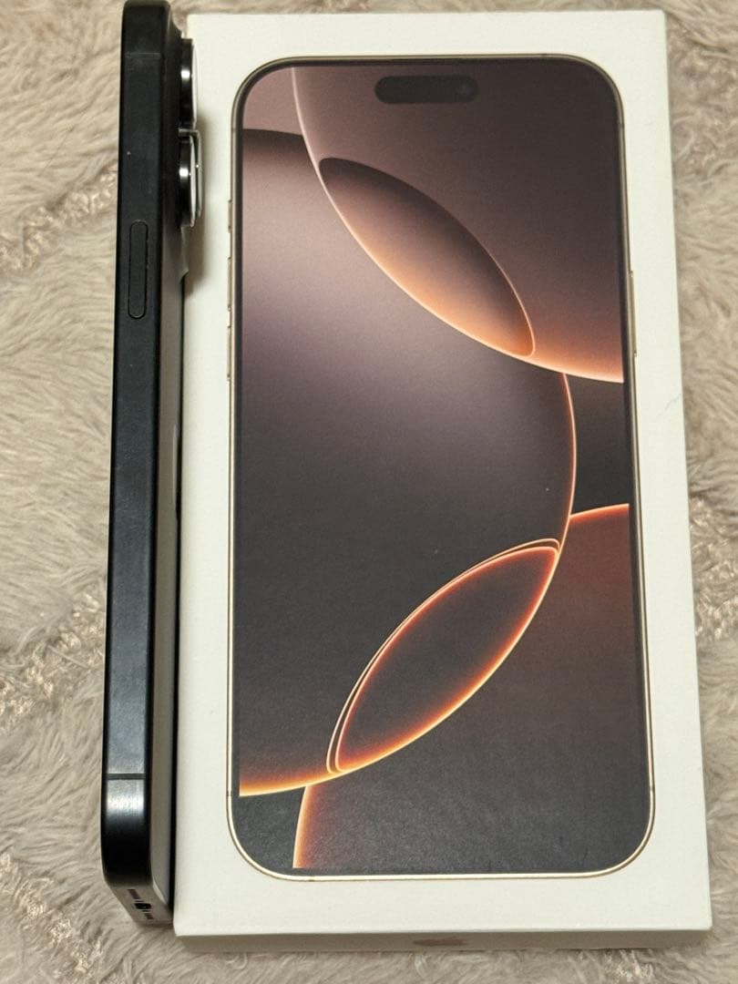 iPhone 15 pro max 256GB シムフリー ブラックチタニウム