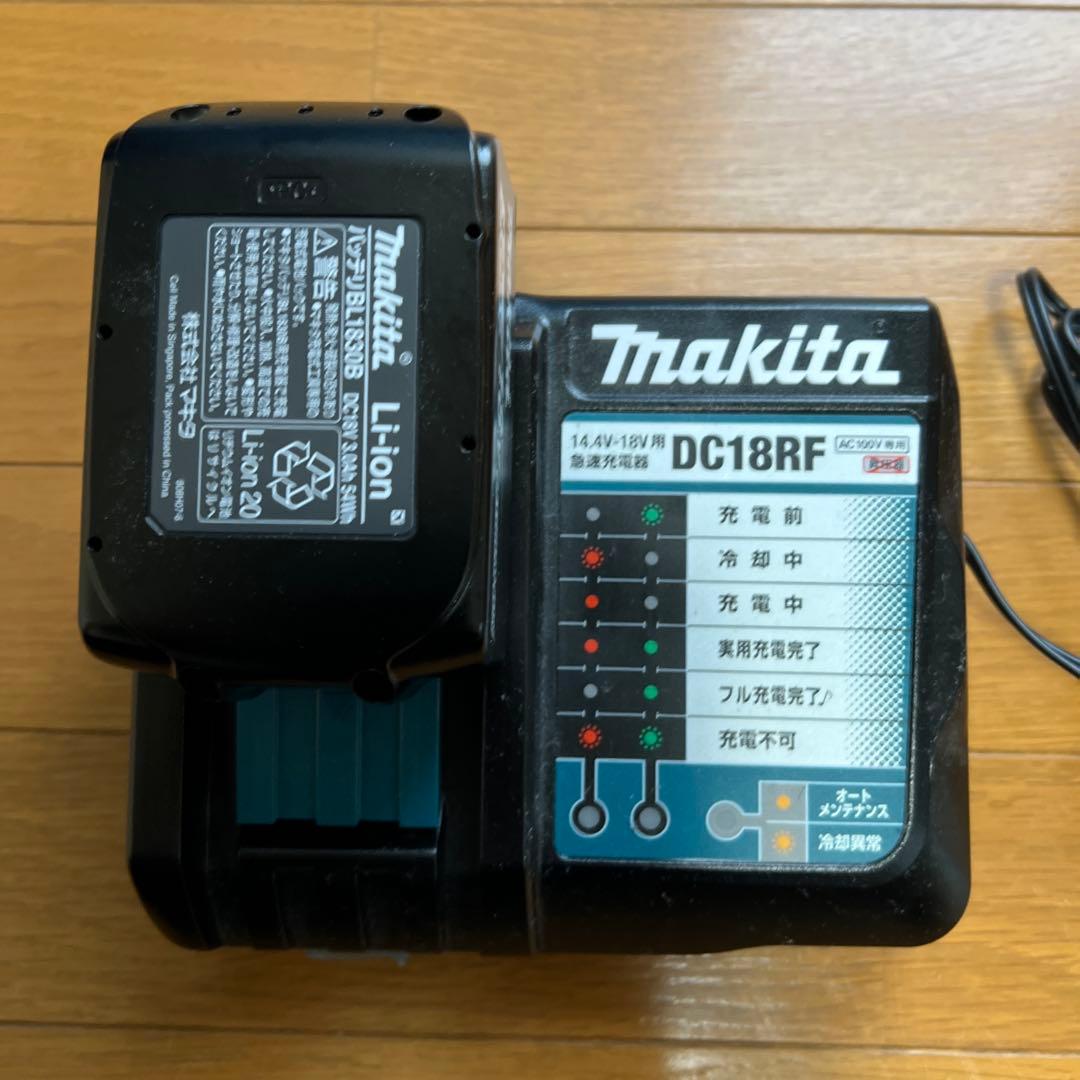 Makita コードレス掃除機 オリーブグリーン