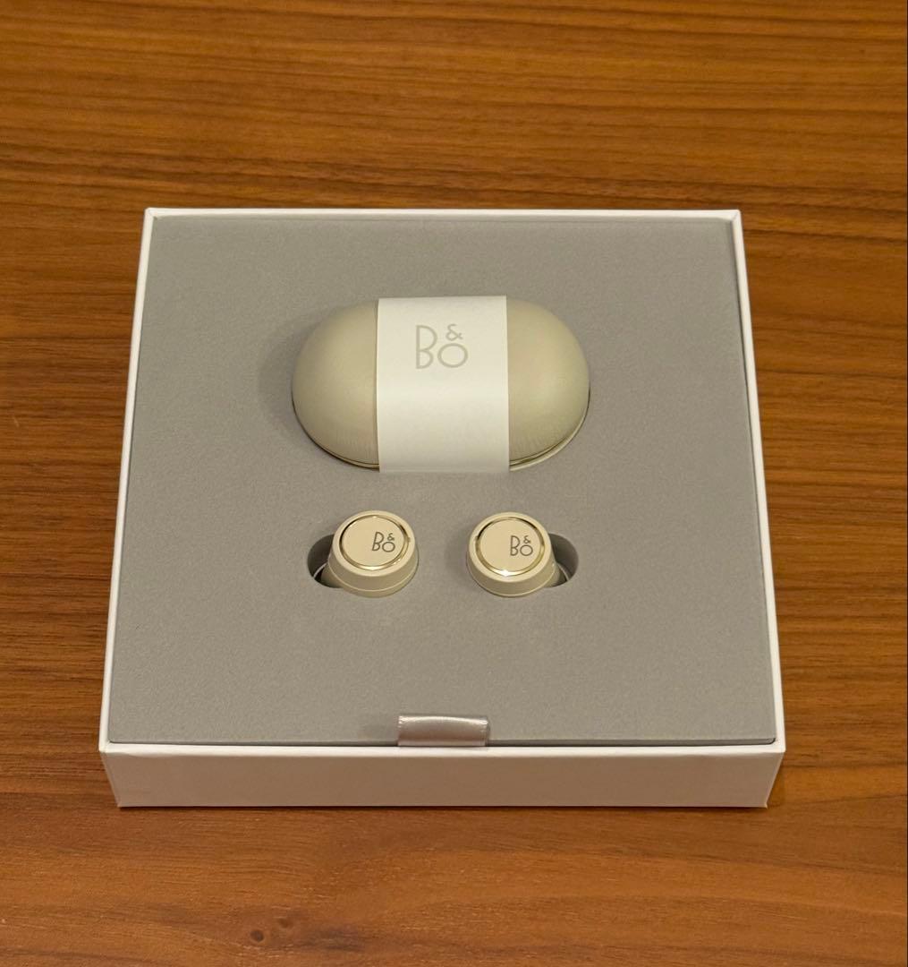 Bang&Olufsen Beoplay E8 3rd Genゴールド イヤホン