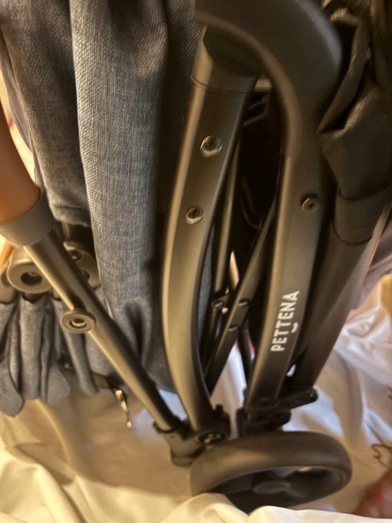 ペテナ　MILOU ワンタッチで全部折りたためる分離型ペットカート