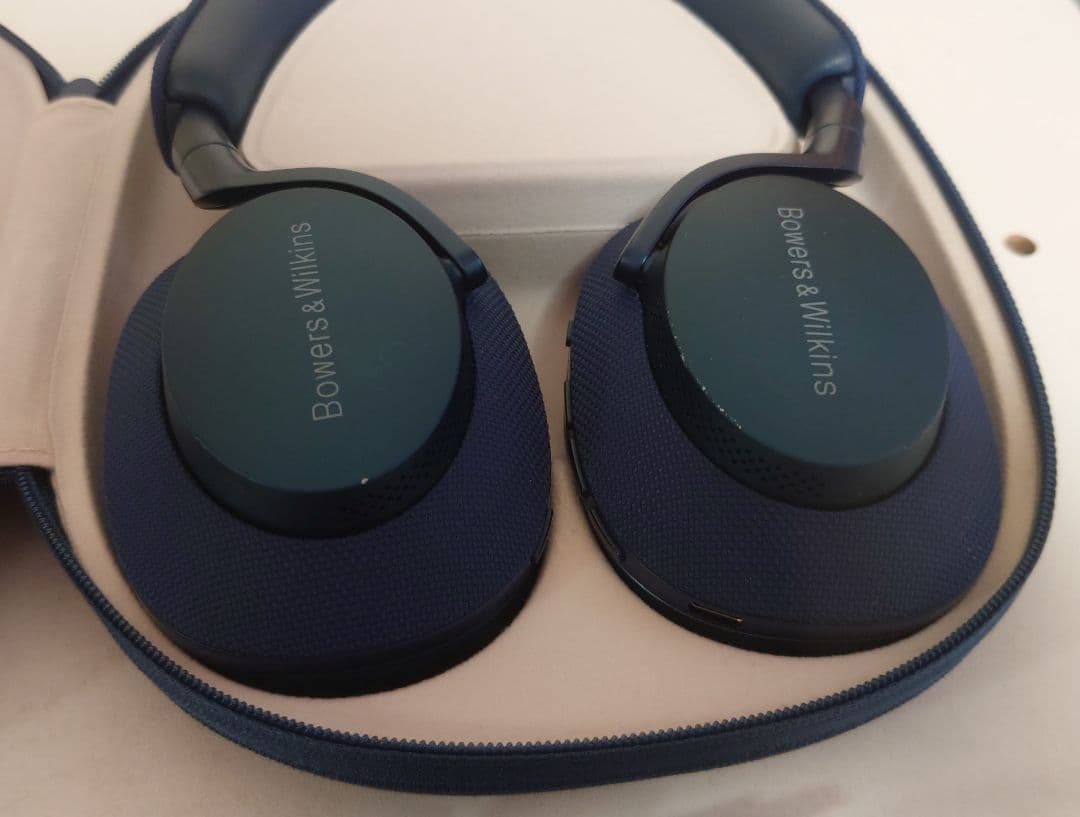 ヘッドホン Bowers & Wilkins px7s2e