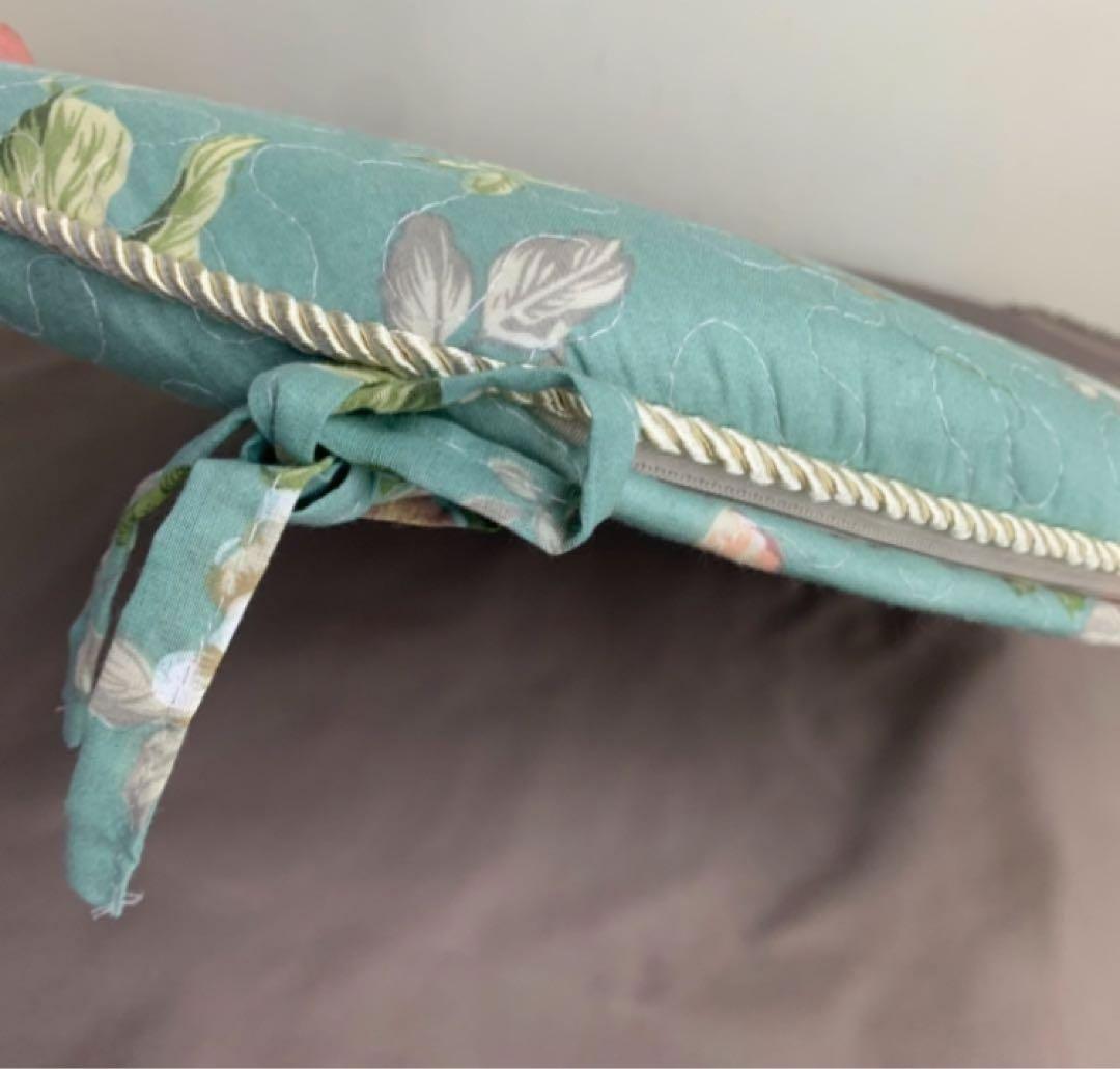 ダイニングシートクッション　4枚セット　グリーンローズ