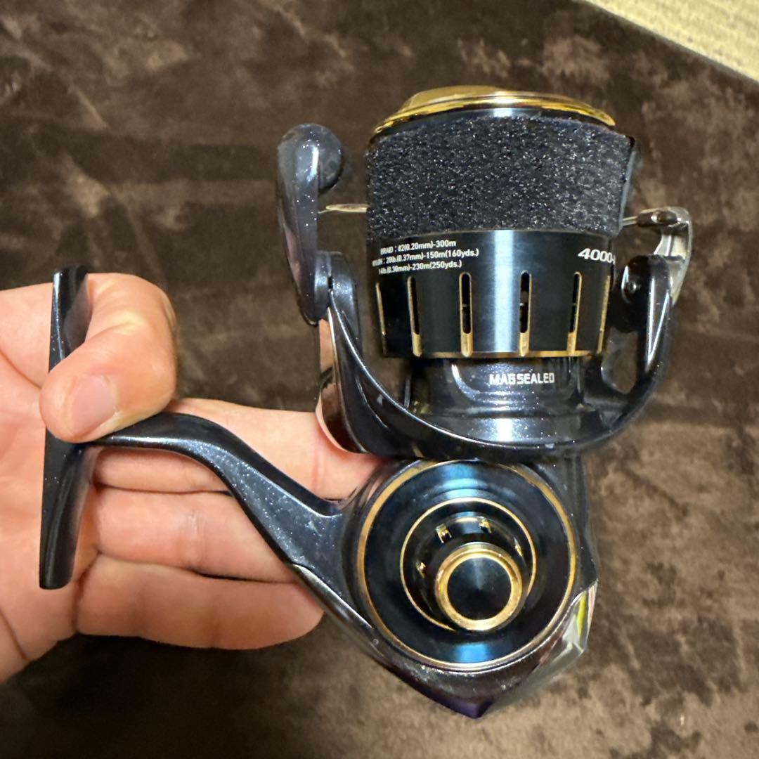 リール DAIWA SALTIGA 4000 XH