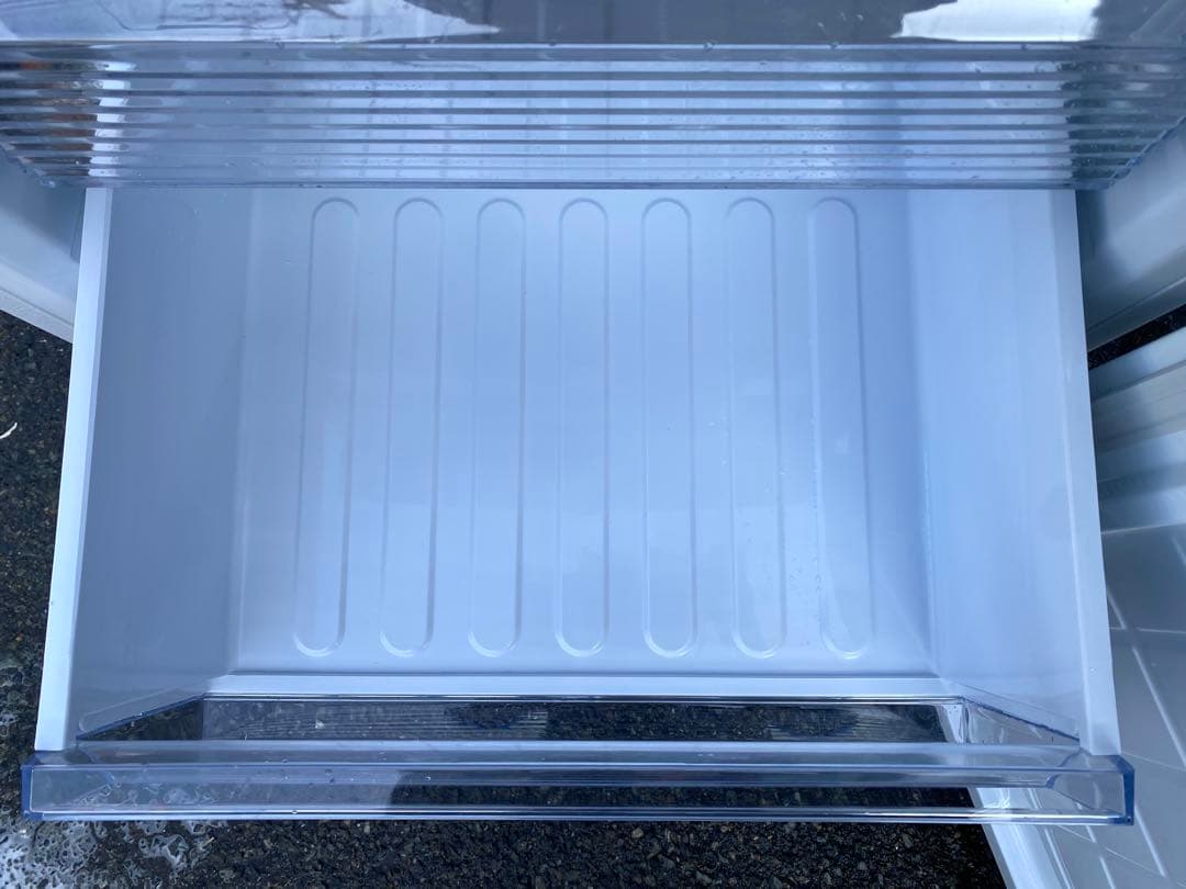 大きめ2ドア冷蔵庫 SHARP / SJ-PD28E-W / 280L 2019