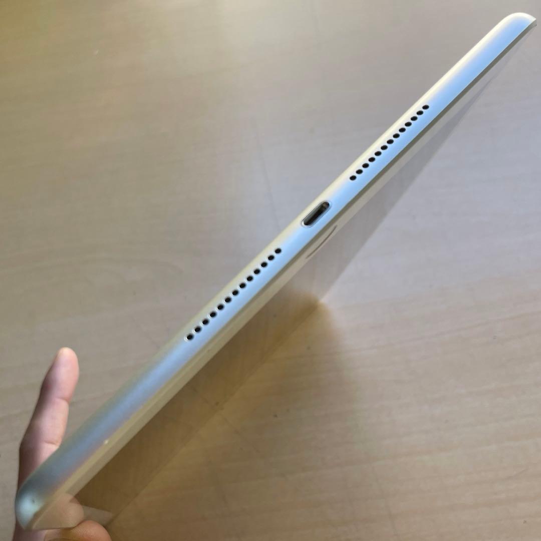 iPad 第7世代　A2197 Wi-Fiモデル　シルバー　32GB 超美品#2