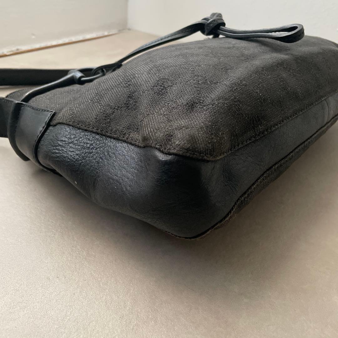 グッチ GUCCI キャンバス レザー ワンショルダーバッグ GGキャンバス 黒