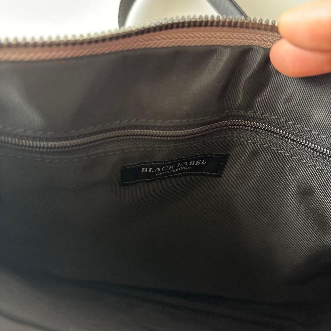 ブラックレーベルクレストブリッジ　エンボスシュリンクレザーサコッシュ