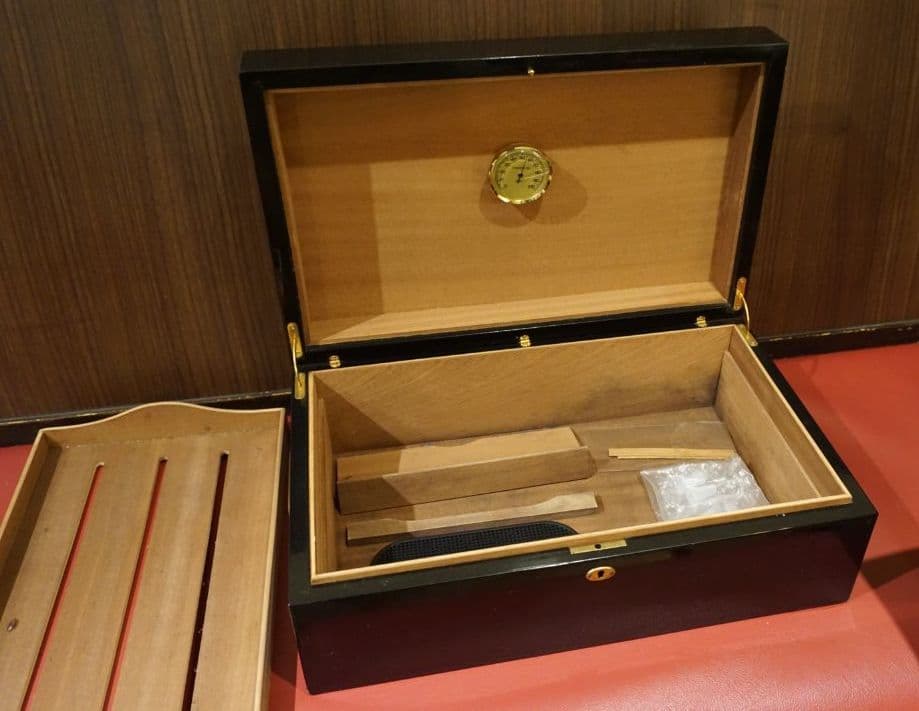 ヒューミドル ヴィンテージ アンティーク