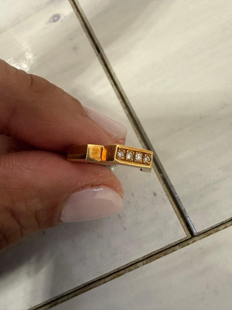 K18 ダイヤモンド　片耳ピアス