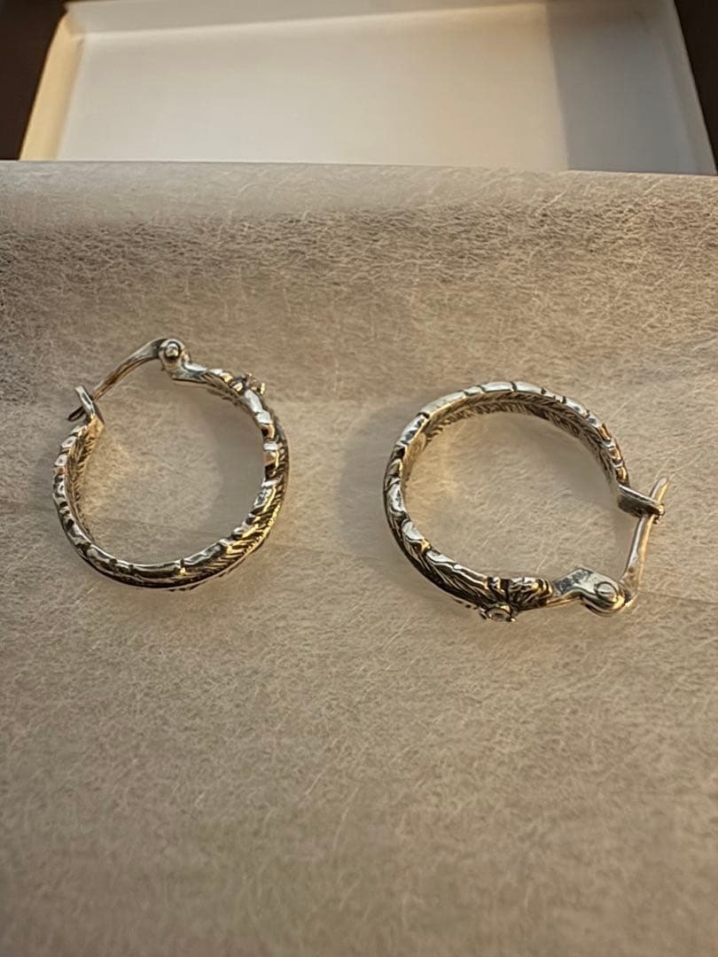 アヴァランチ　ダイアモンドフェザーピアス