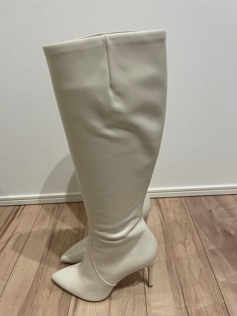 ダイアナ ホワイト ロングブーツ 美脚 白 24cm 未使用 レザー 本革 新品