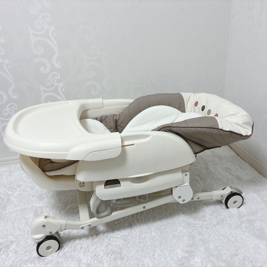 Combi コンビ ネムリラ AT オートスウィング エッグショック 電動チェア