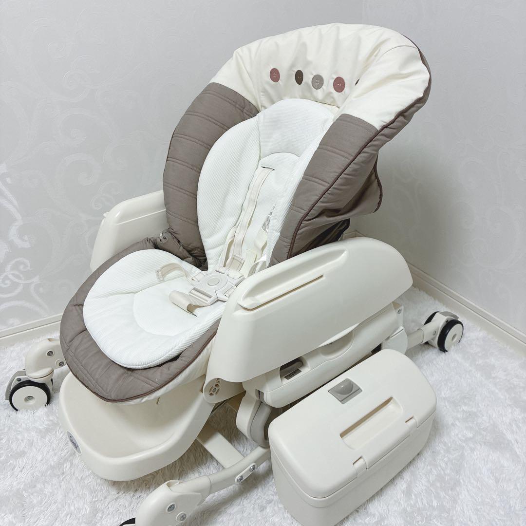 Combi コンビ ネムリラ AT オートスウィング エッグショック 電動チェア