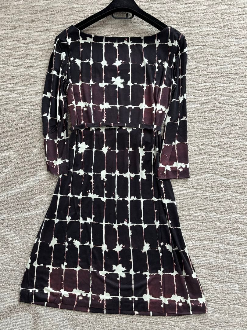 極美品PRADA シルク100%ストレッチワンピース 42