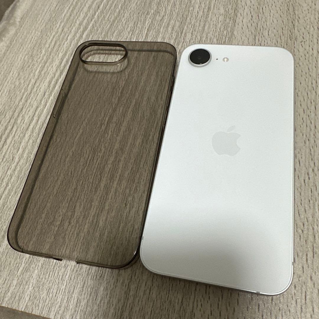 iPhone16e 512GB SIMフリー 海外版 シャッター音無し