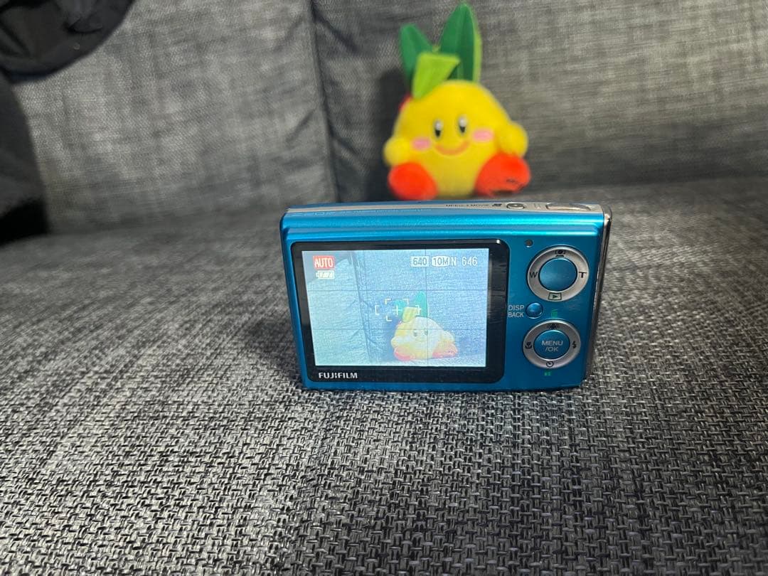 FINEPIX Z20FD青色 デジタルカメラ 本体と充電器 美品作動、充電OK