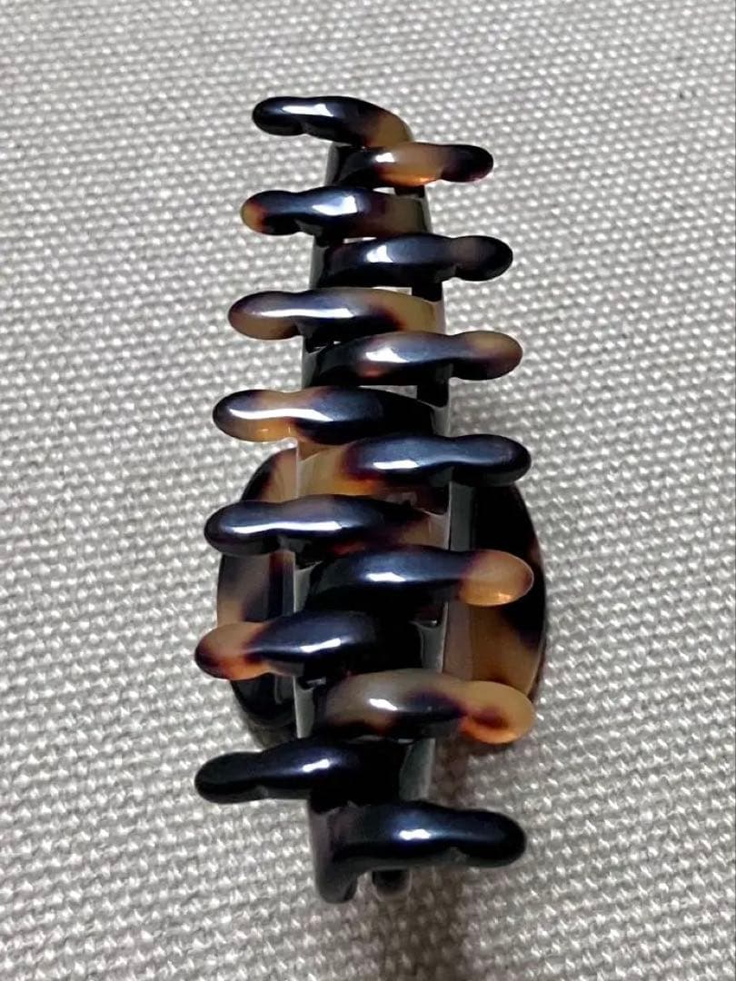 定番 ALEXANDRE DE PARIS べっ甲柄 ヘアクリップ