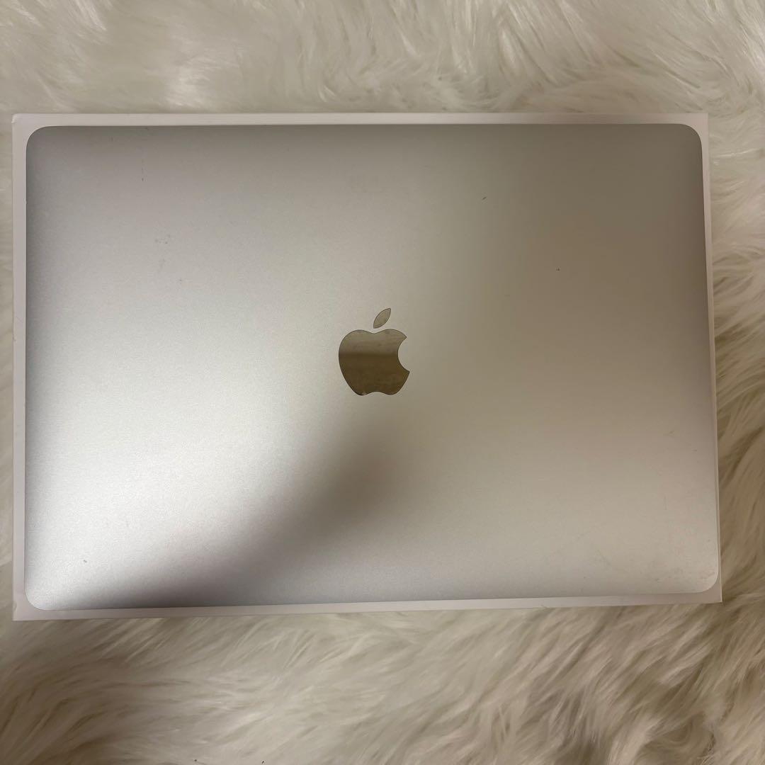 MacBookAir 13inch 8GB / 256GB 値下げ交渉可