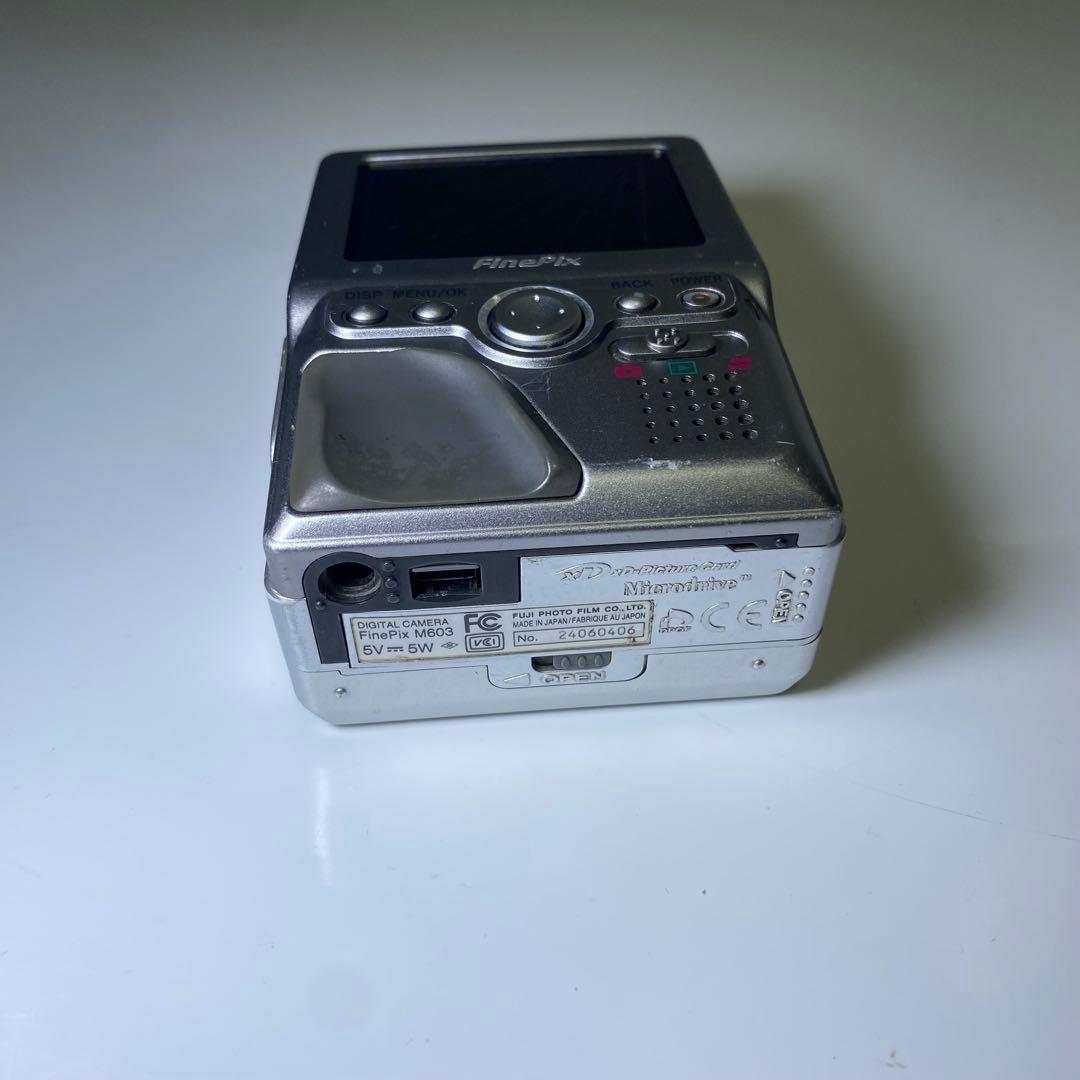 希少✨Fujifilm FinePix M603 デジカメ　ジャンク品