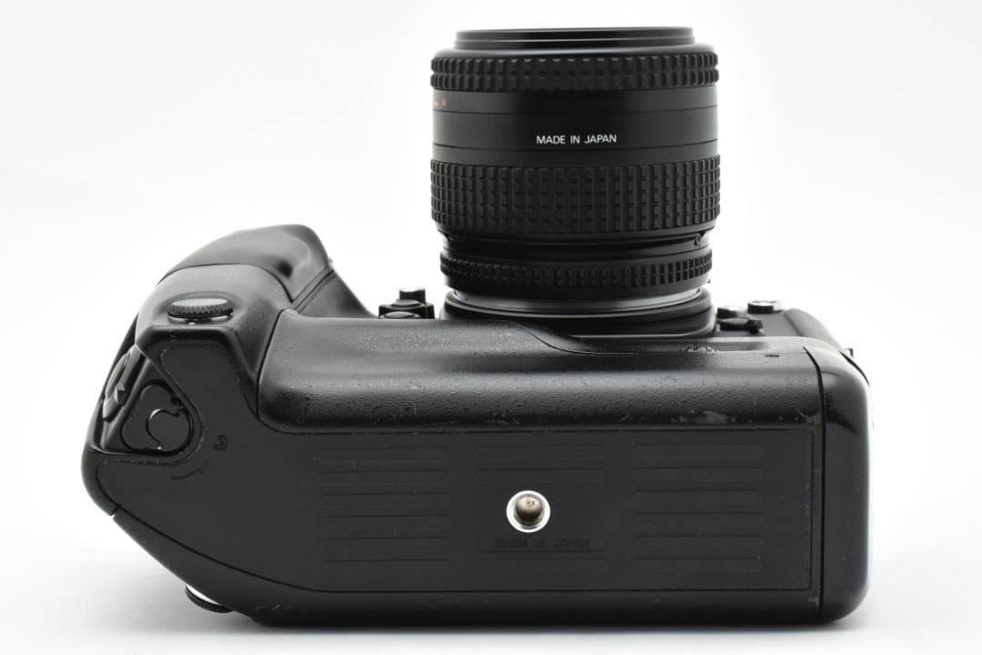 Nikon F4E ボディ MB-23付 動作良好 ケース説明書付　1111