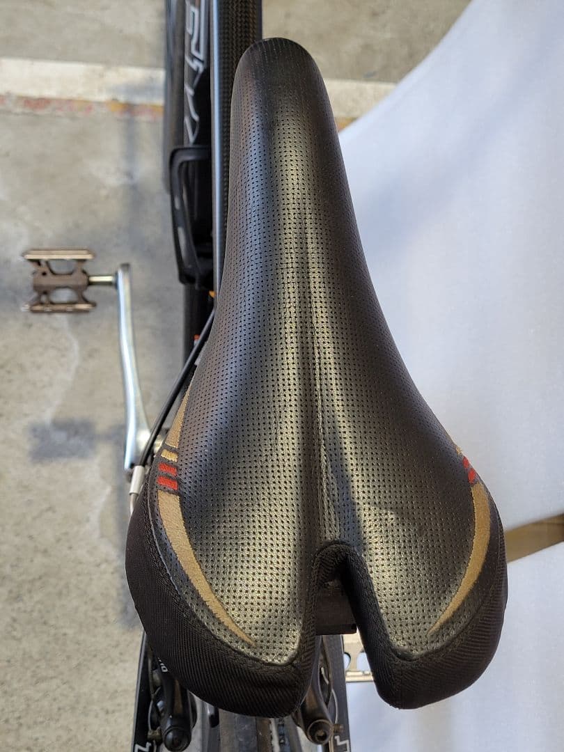 TREK 7.9FX フルカーボンクロスバイク中古品