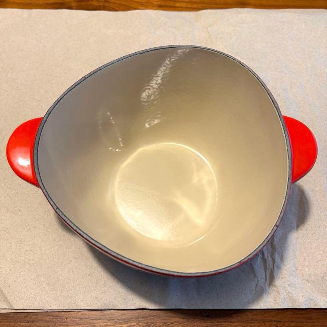 LE CREUSET りんご 型 両手鍋 赤 ルクルーゼ 鍋 アップル レア