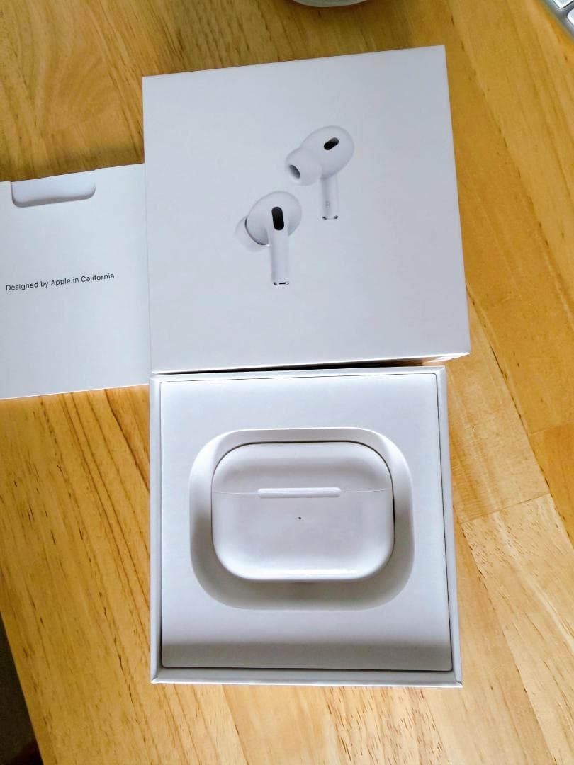 【美品・箱付き】AirPods Pro 第2世代 本体 Apple純正・正規品