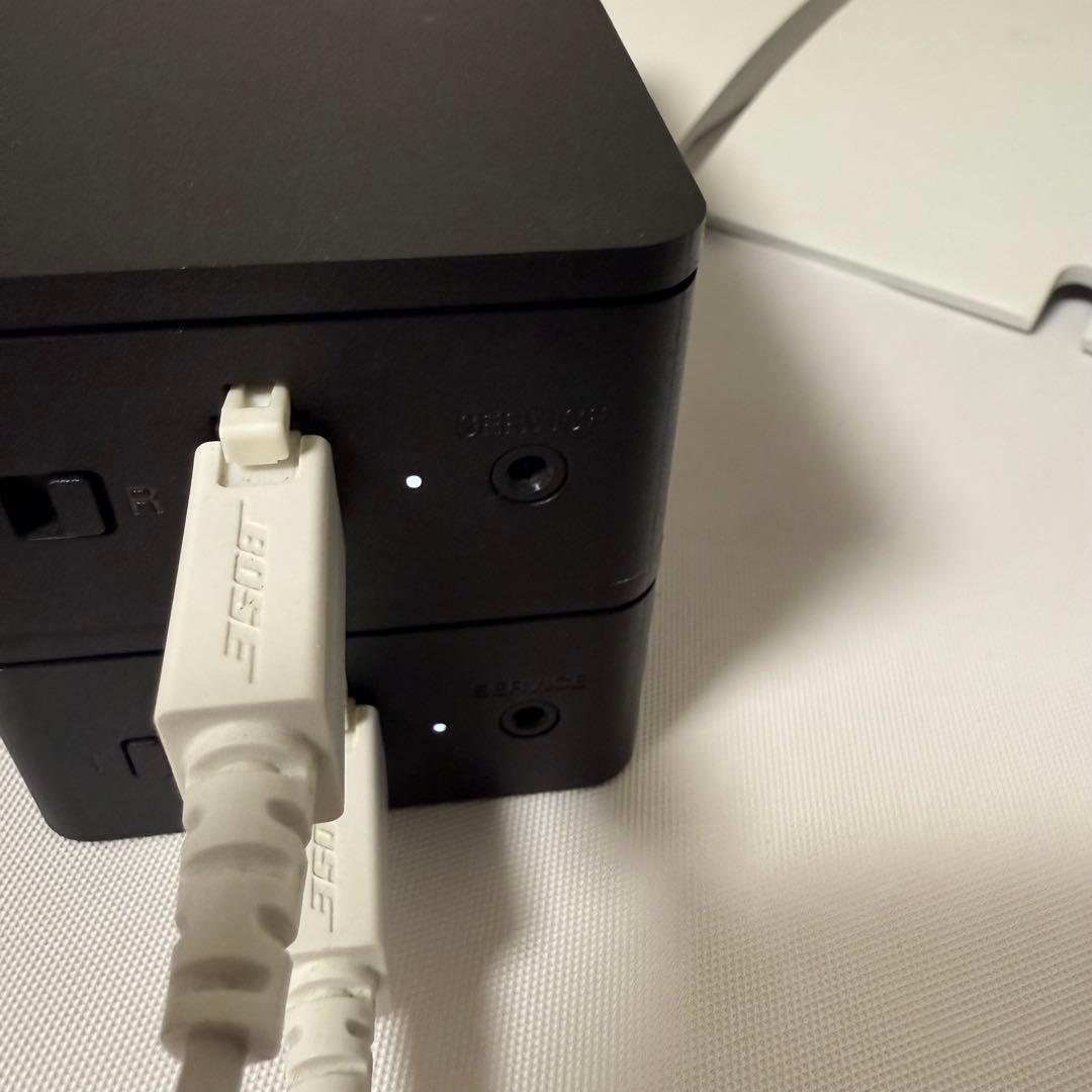 BOSE SURROUND SPEAKERS ホワイト 純正スタンドのセット