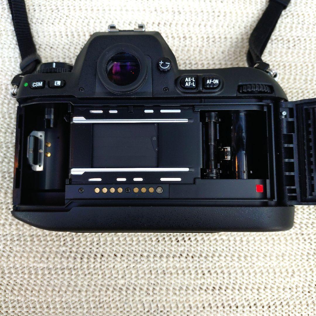 ✨通電OK✨Nikon F100 フィルムカメラ（付属品付き）