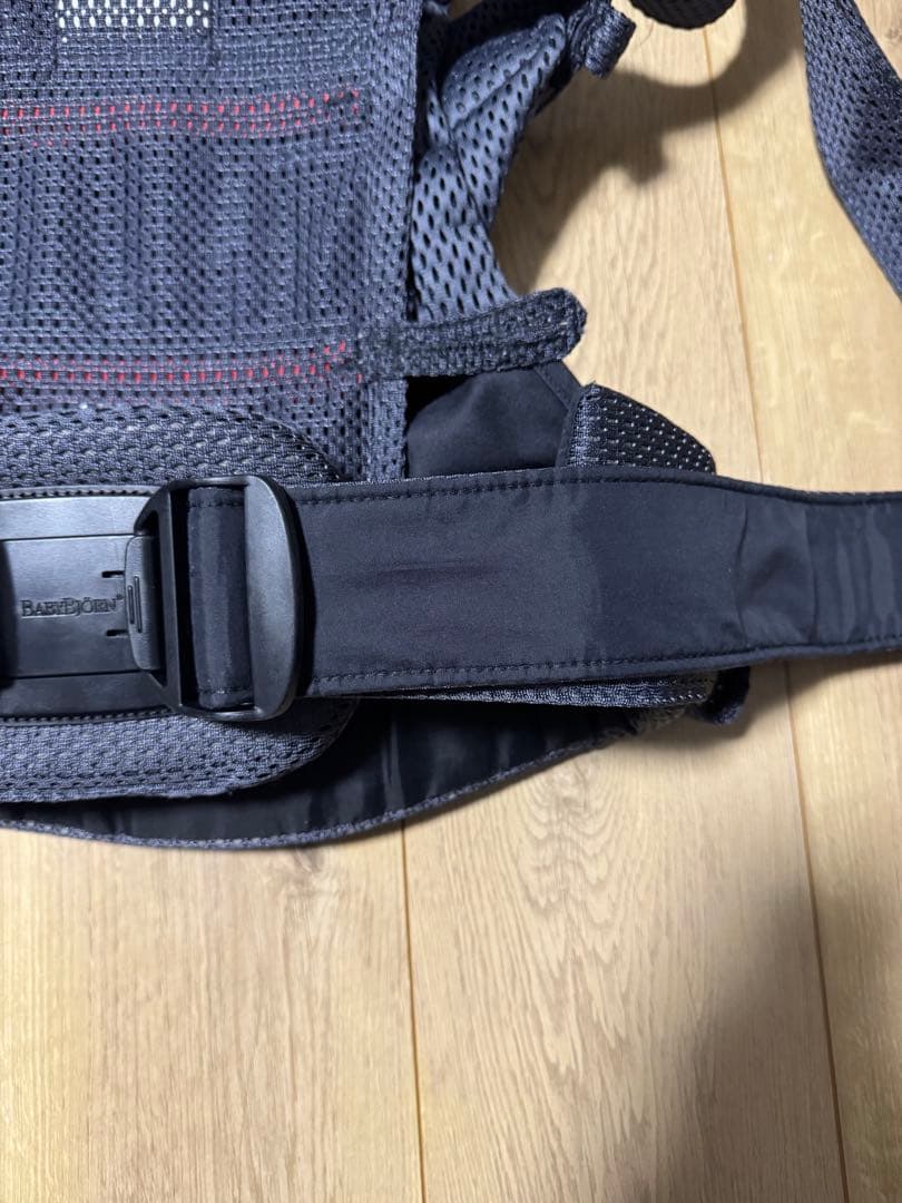 美品！BABYBJRN BABY CARRIER HARMONY
