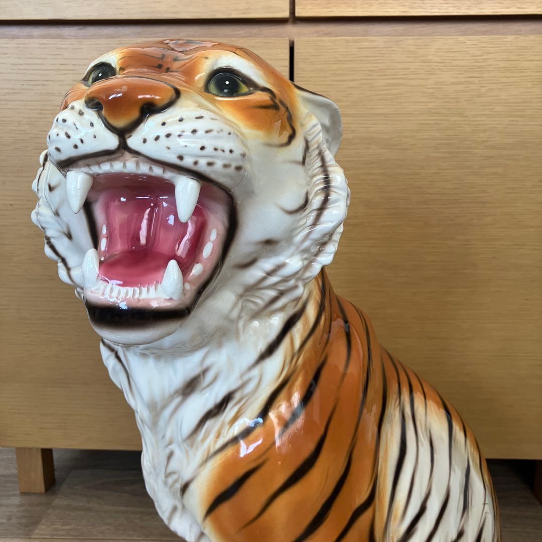 豹　イタリア製　陶器の置物