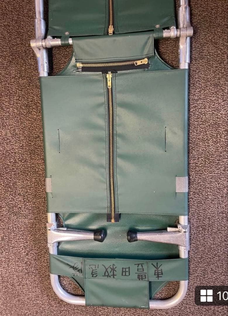 フェルノ・ワシントン社 2輪折りたたみ式ストレッチャー