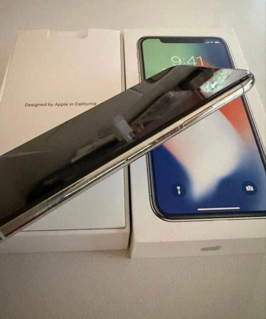 [美品]iPhoneX シルバー　スマートフォン 256GB SiMフリー 完品