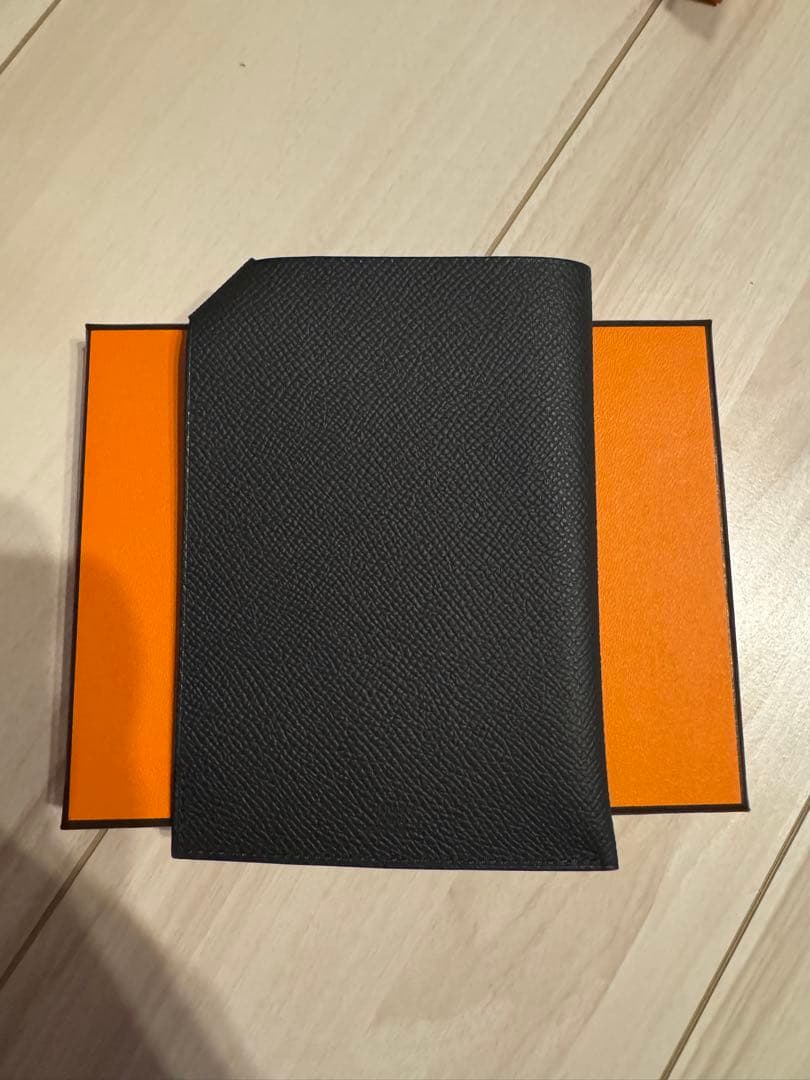エルメス　パスポートケース　黒