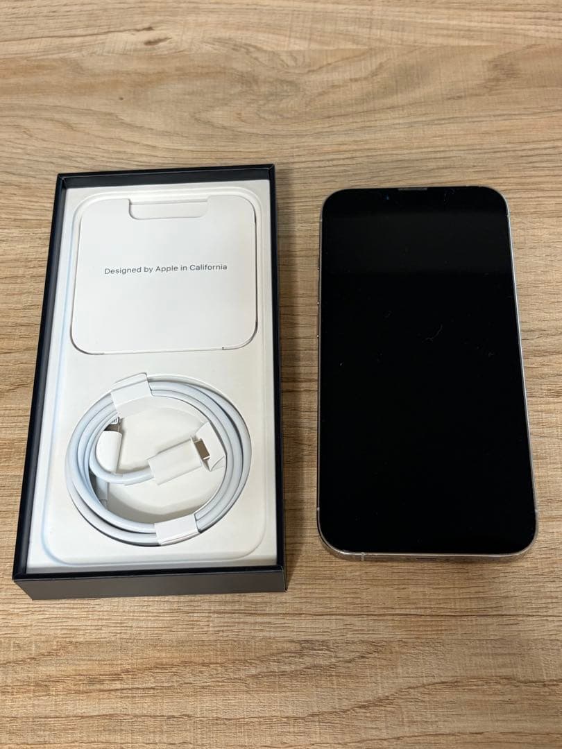 iPhone 13 Pro 本体 シルバー　バッテリー75%