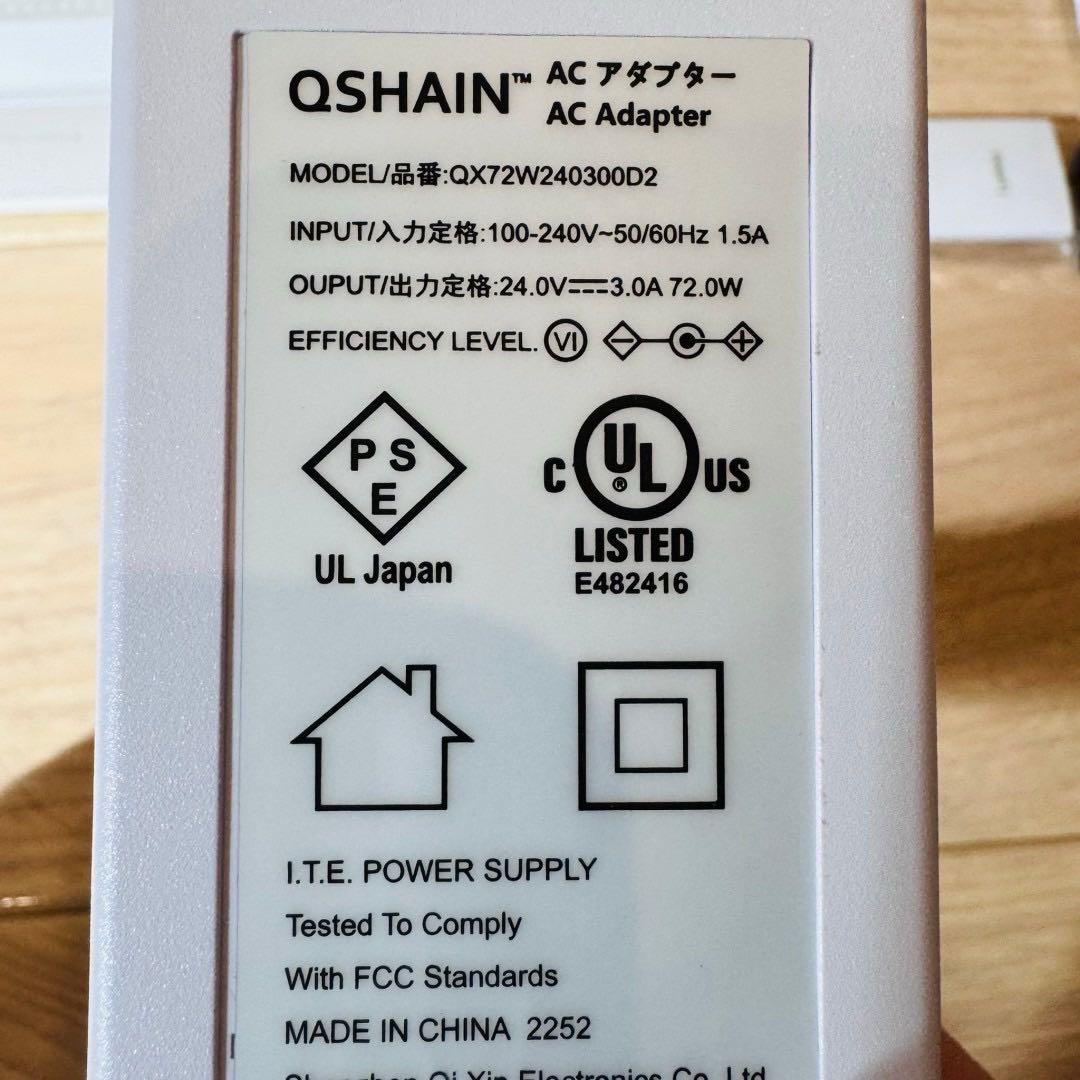 窓拭き　ロボット　窓掃除ロボット 窓拭きロボット 自動窓拭きロボット 真空吸着