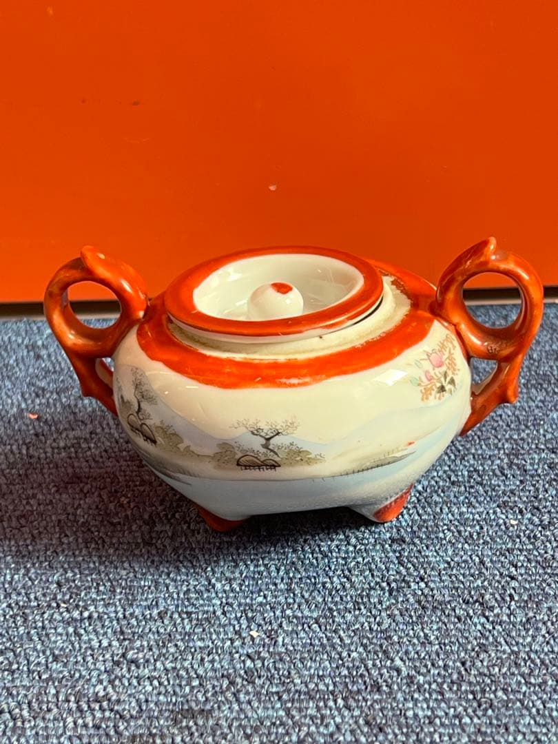 1381 明治期　九谷焼　赤絵人物風景図　シュガーポット　時代物