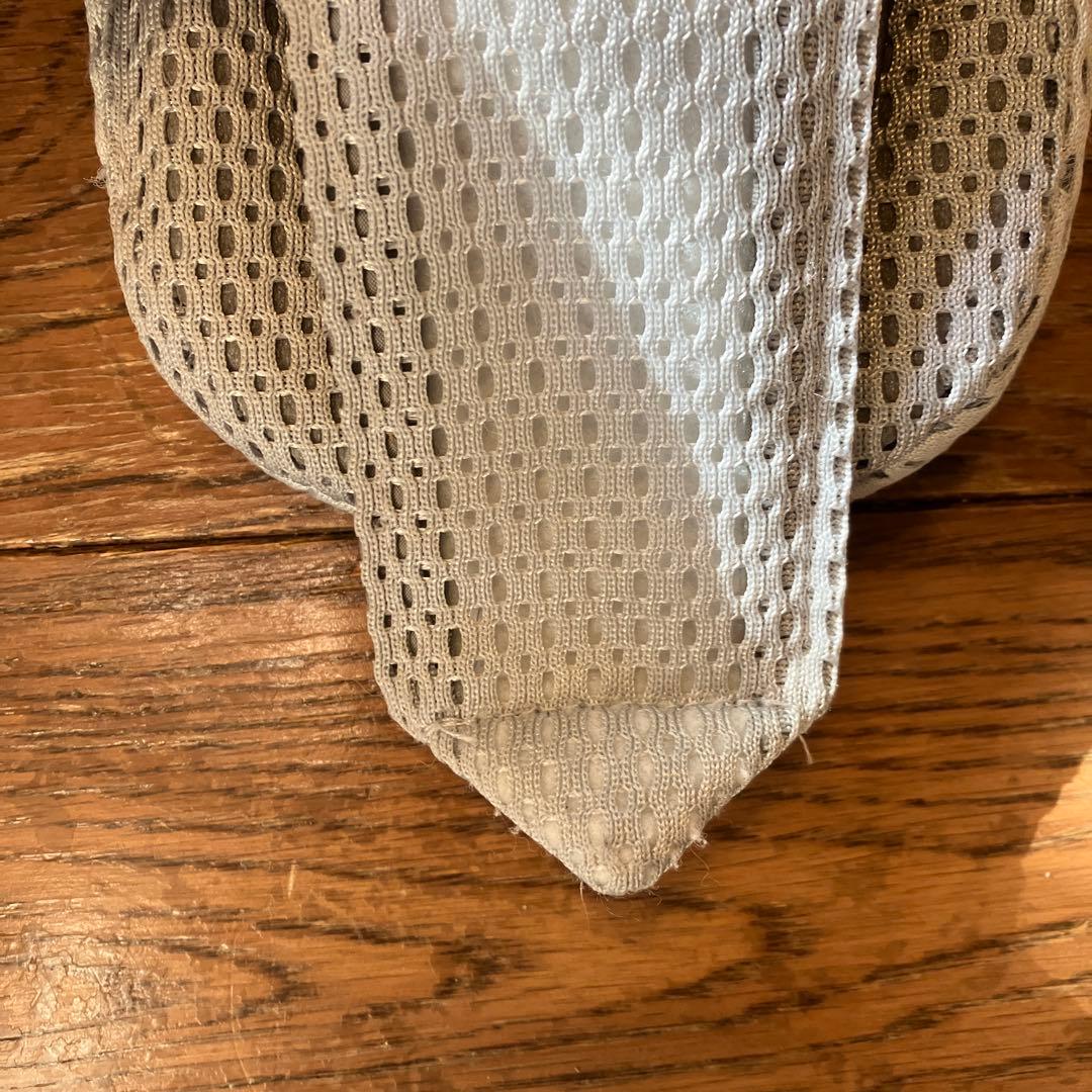 BABYBJÖRN ベビーキャリアハーモニー　抱っこ紐 メッシュ　シルバー