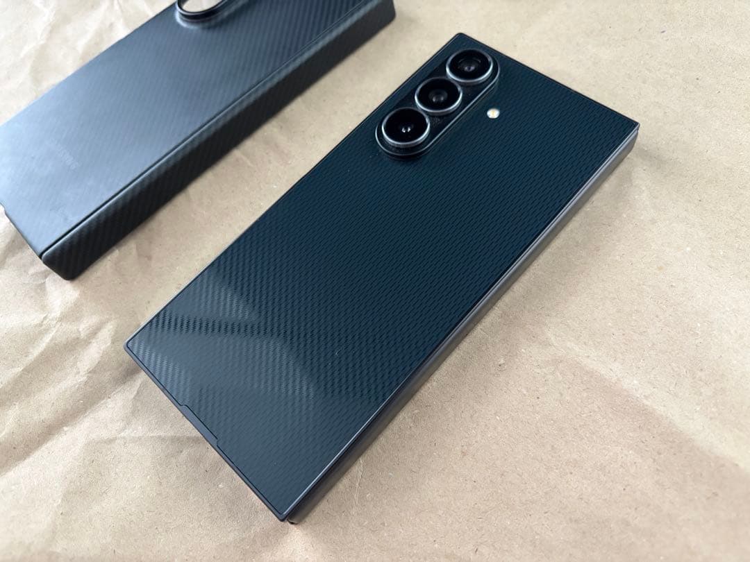 スマートフォン本体 Galaxy TriFold